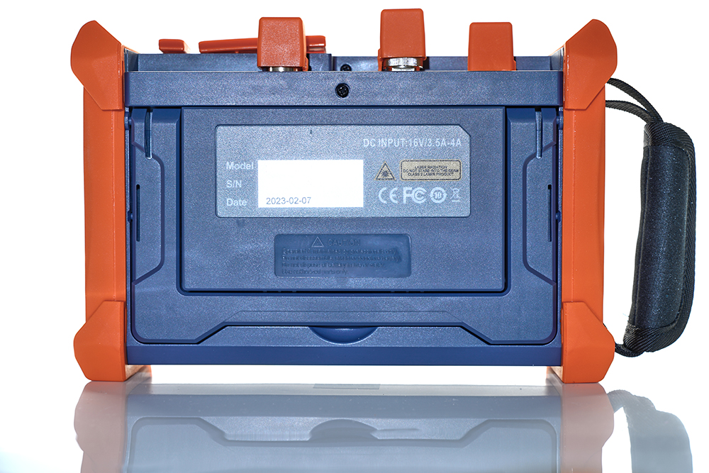 Оптический рефлектометр KIWI-7461 (SM. 1310/1550, 50/48dB)